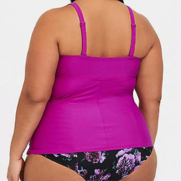 Torrid Fuschia Lattice Wireless Tankini Top Size 4X - Picture 3 of 3